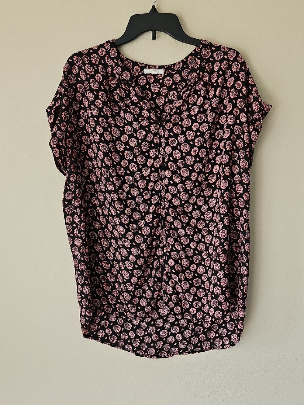 Pleione Black Blouse with Pink Floral Print XL